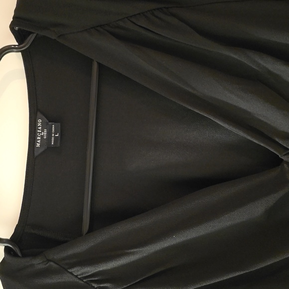 Marciano Padded Fitted Top - Picture 2 of 4